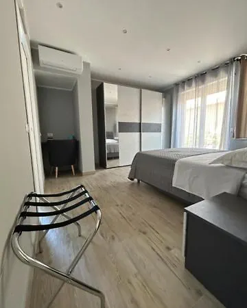 Frühstückspension Marea 4*