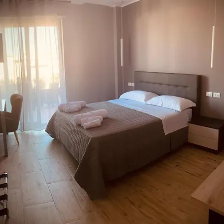 Frühstückspension Marea 4*