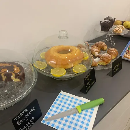 Alojamento de Acomodação e Pequeno-almoço Marea 4*