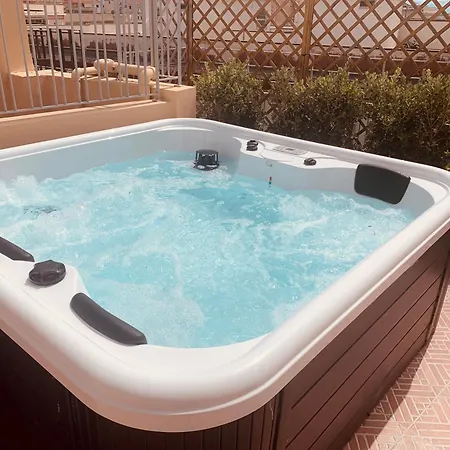 Marea Bed & Breakfast 4*