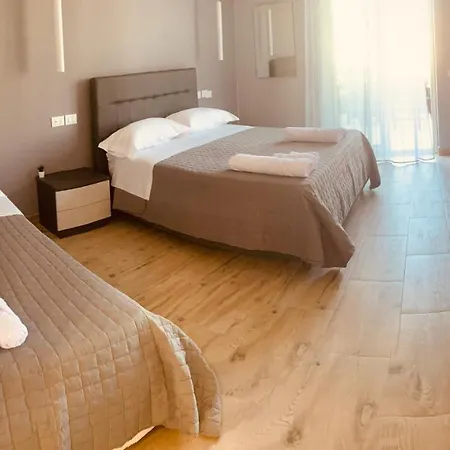 B&B Marea 4*